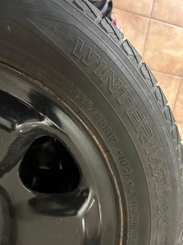 225-65-17 WINTER TIRE PACKAGE - 2016 JEEP CHEROKEE SPORT in Tires & Rims in City of Toronto - Image 3