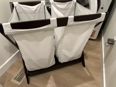Uppababy Laundry Hamper and bassinet holder , View more