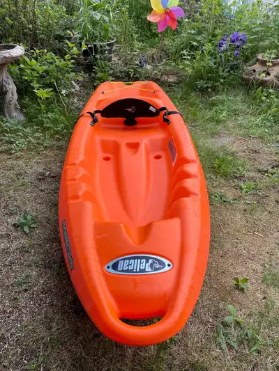 Nearly new, we used it a few times then upgraded. Small and light, it’s pretty easy to load onto a r...