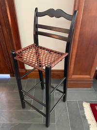 Pub height chairs from Quebec