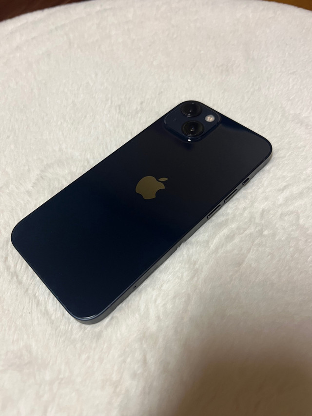 iPhone 13- perfect condition  in Cell Phones in Hamilton