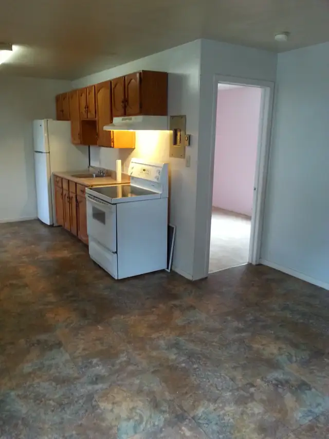2 bedrooms apartment for rent in Truro in Long Term Rentals in Truro - Image 3