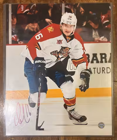 8 x 10 Florida Panthers autographed Aleksander Barkov picture. Comes with COA. Priced at $99.99. Shi...