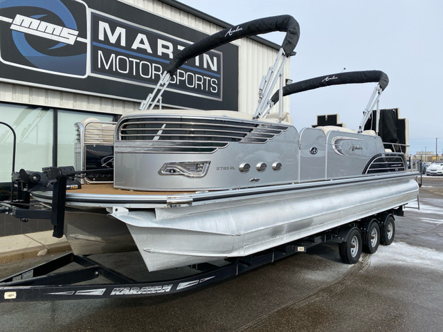 2012 Avalon Ambassador tritoon with 300hp mercury Verado  in Powerboats & Motorboats in Calgary