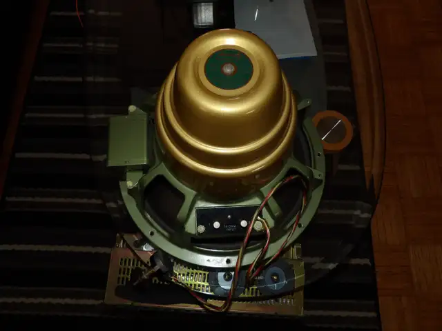 University Model 315 15" 3-way diffaxial speaker system, single in Speakers in Gatineau - Image 4