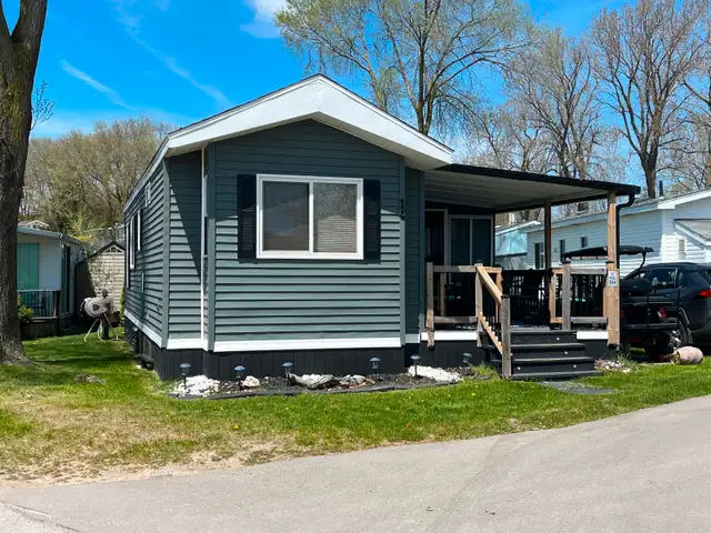 Sherkston Shores 3 Bedroom trailer for rent in Ontario in Canada - Image 2