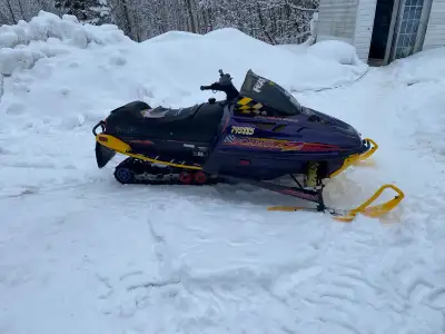 1997 formula z 583. Brand new studded track, runs and rides as it should. Fires up second pull. Tons...