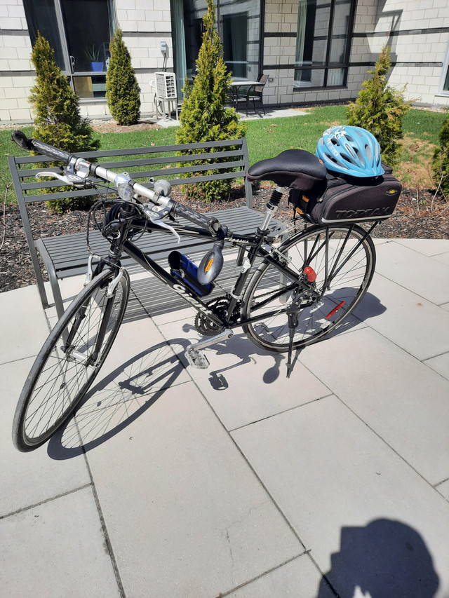 Vélo de  route Giant Hybride Pégasus ( Femme - Homme ) dans Randonnée, ville et hybrides  à Ville de Montréal