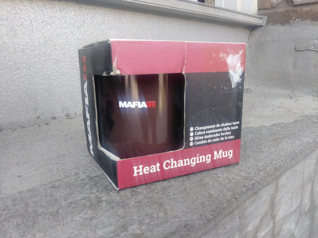Tasse thermoréactive Mafia III Heat Changing Mug dans Art et objets de collection  à Ville de Montréal