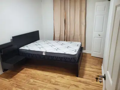 Chambre privée à louer en colocation 3 chambres en colocation à louer. Les colocataires partageront...