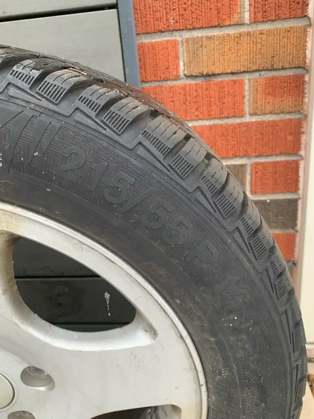 4 snow tires on aluminum rims in great shape in Tires & Rims in Kingston - Image 4