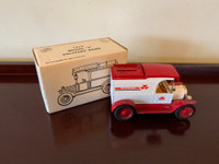 Toy 1913 Model T Delivery Bank Massey Ferguson