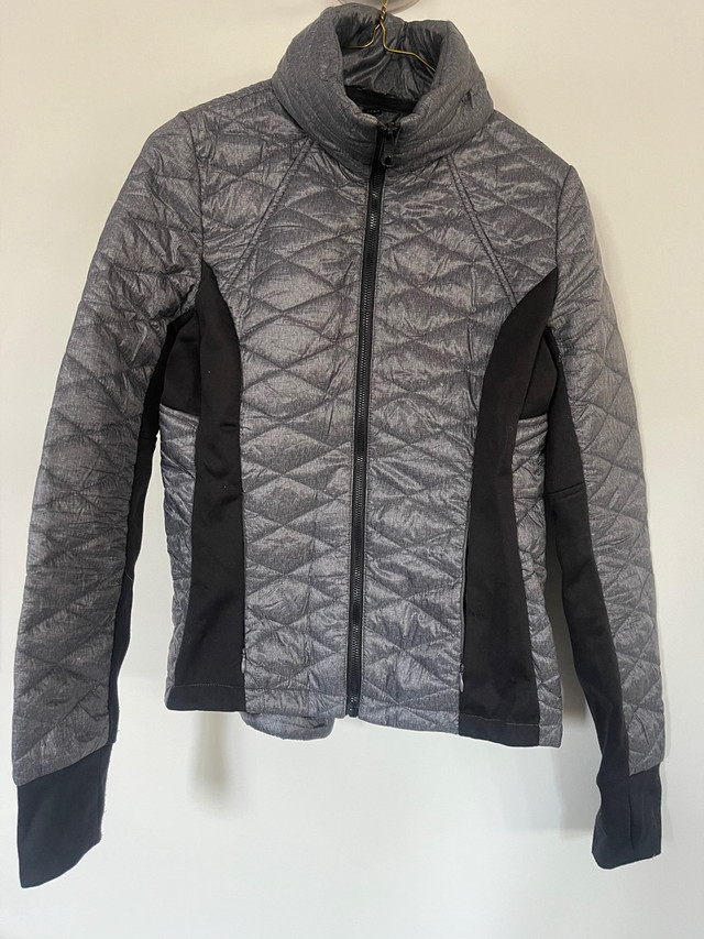 Winter puffer jacket in Women's - Tops & Outerwear in Strathcona County