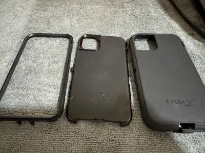 IPhone 11 Black Otterbox Case, View more