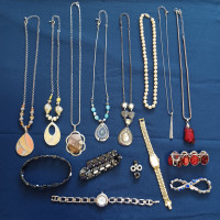 Jewellery – Costume, Lovely Assortment (5) - UPDATED
