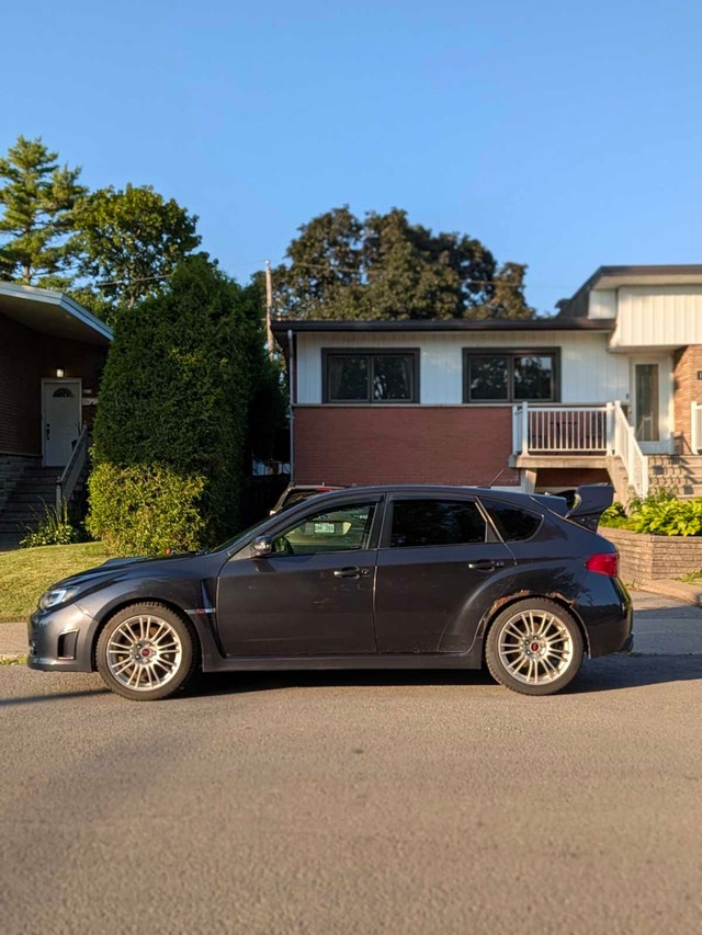 2010 Subaru Impreza WRX STI — photo 2