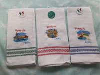 NEW with Tags * Three (3) VENEZIAL ITALIA * TEA TOWELS