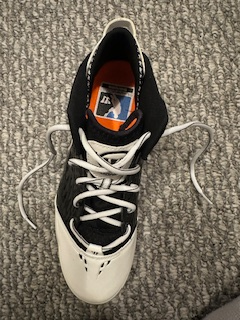 Adonis Warrior Black/White Lacrosse Cleats in Lacrosse in Oakville / Halton Region - Image 11