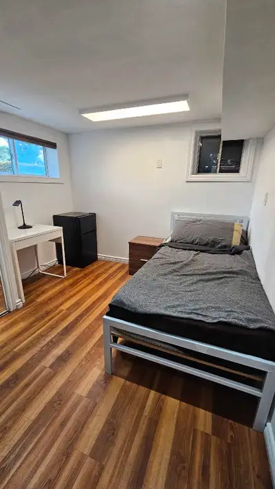 AUGUST 1ST ROOM FOR RENT AVAILABLE AT EGLINTON AND DUFFERIN
