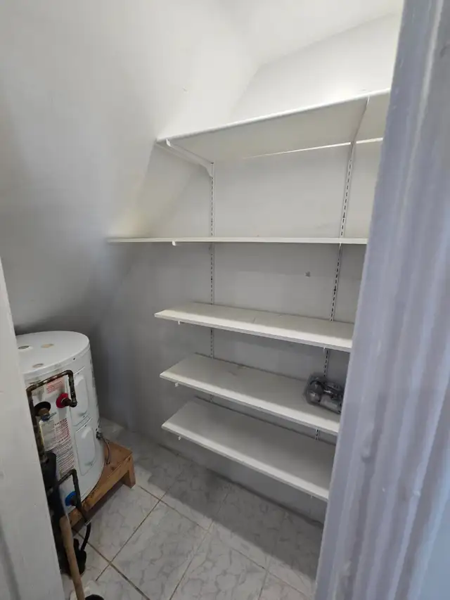 Spacious 1-Bedroom + Office/Flex Space in the Heart of Ossington in Long Term Rentals in City of Toronto - Image 16