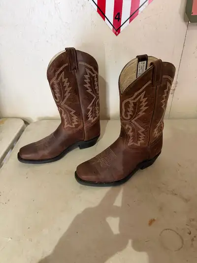 western boots, View more