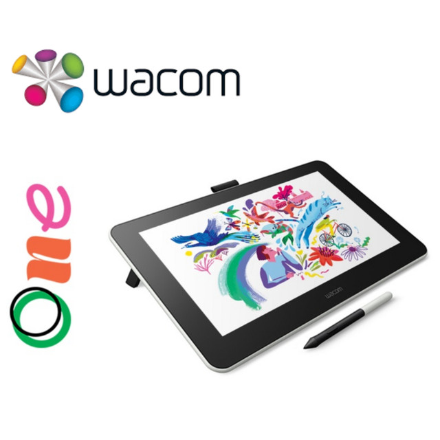 WACOM One Creative Pen Display | Drawing Tablet | Like New in iPad & Tablet Accessories in City of Toronto
