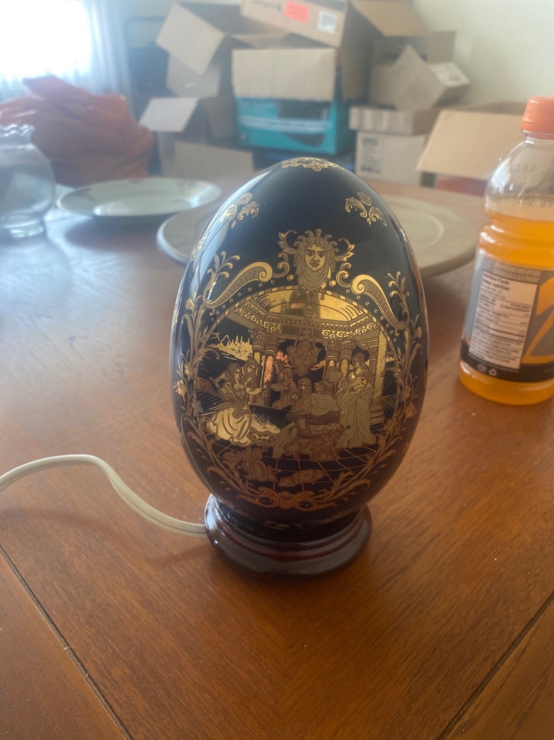 Limoges Pocelain Egg Lamp Arts & Collectibles Hamilton Kijiji