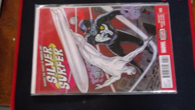 Silver Surfer 1-7 (2014 Series) Marvel Comic Book Lot Set in Comics & Graphic Novels in Owen Sound - Image 2