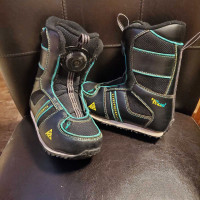 New Kids K2 BOA Snowboard Boots size 12New condition $95