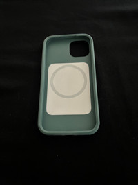 iPhone 13 Lifeproof case. Fits IPhone 14