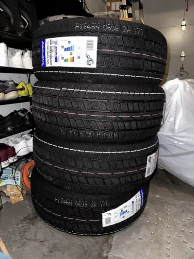 Brand new winter tires 225/45/18