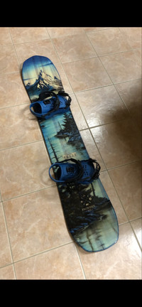 Jones Snowboard New Comes with Everything