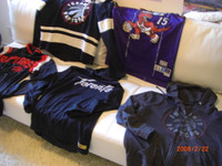 TORONTO RAPTORS GEAR YOUTH 14-16 NEW CONDITION