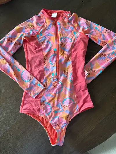 Ladies XS one piece bathing suit never worn, View more
