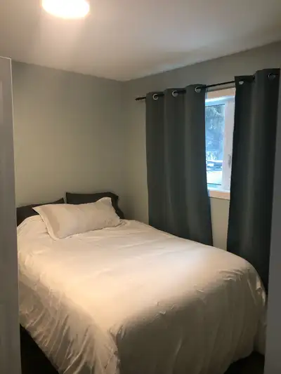 1 bed 1 bath apartment for rent. 1800 + electric. Washer dryer in unit, off street parking in quiet...