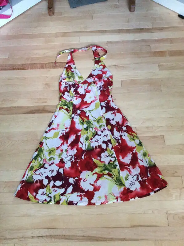 Robe été femme small in Women's - Dresses & Skirts in Trois-Rivières - Image 3