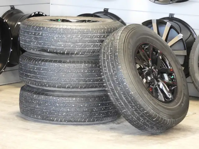 MINT - 5x127 JEEP GLADIATOR TAKE OFF 17 INCH WHEEL - 245/75R17 in Tires & Rims in Edmonton - Image 6