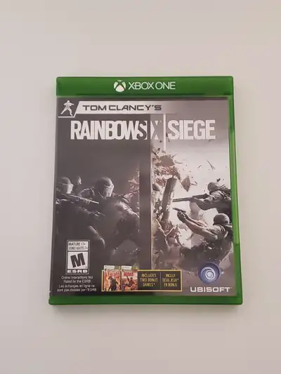 Tom Clancy's Rainbow Six Siege (Very Minor Damage) (Xbox One) (Used)