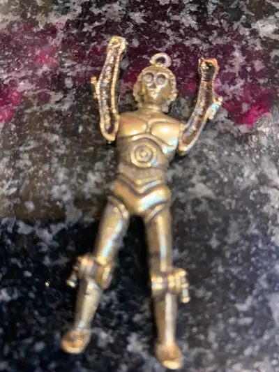 Vintage Star Wars C3PO Charm Keychain 1977 - 20th Century Fox made of metal in great shape. Very har...