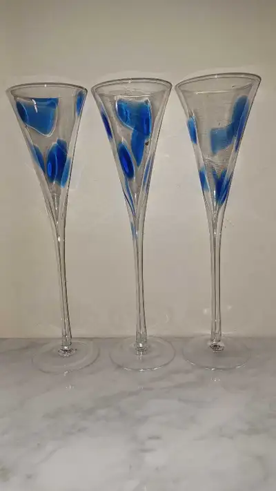 11"T Set of 3 Clear Glass Champagne Flutes Cobalt Blue Confetti, View more