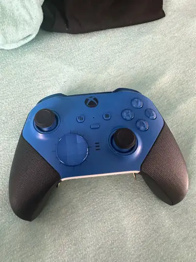 Xbox Elite Controller 2, View more