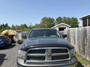 2012 RAM 1500 SLT 