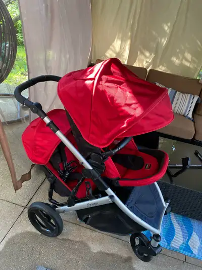 Double stroller Britax, View more