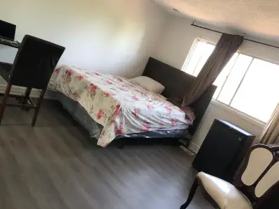 large room for rent