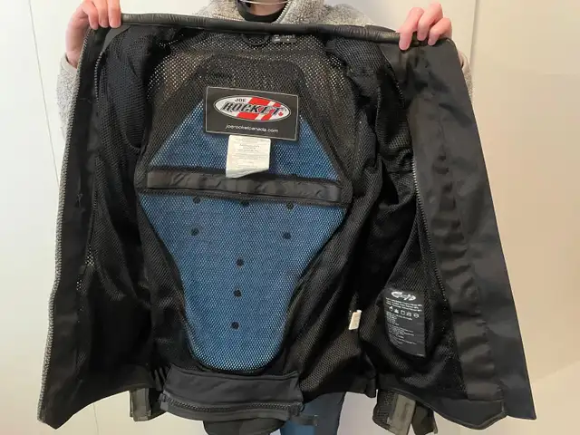 Women's Motorcycle Jacket in Women's - Tops & Outerwear in City of Toronto - Image 8