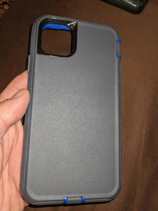 Heavy Duty Case iPhone 11 Pro (5.8") - Navy in Cell Phone Accessories in Mississauga / Peel Region - Image 8