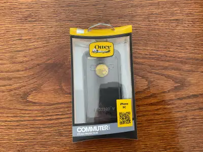 Otter iPhone cover/protector for OLDER Apple iPhone….if you still need one….this is a free iPhone co...