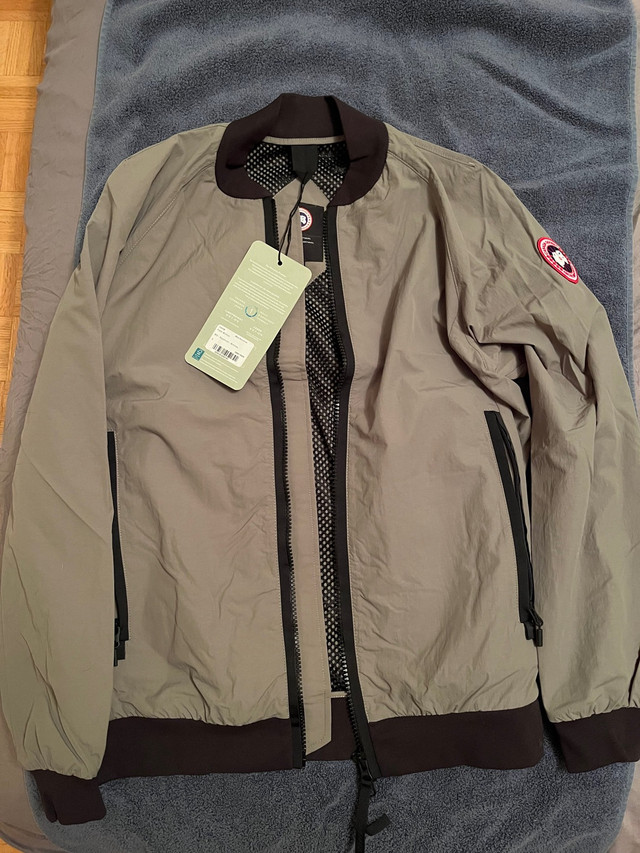Canada Goose Faber Bomber - Small in Men's in City of Toronto - Image 2