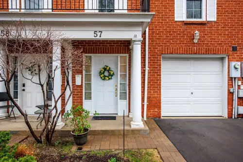 Located in one of the best pockets in Brampton to raise kids or live with extended family. Nestled o...