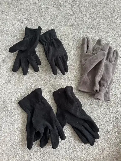 Fleece Winter Gloves – 8 Pairs, 5 Brand New Sealed, View more